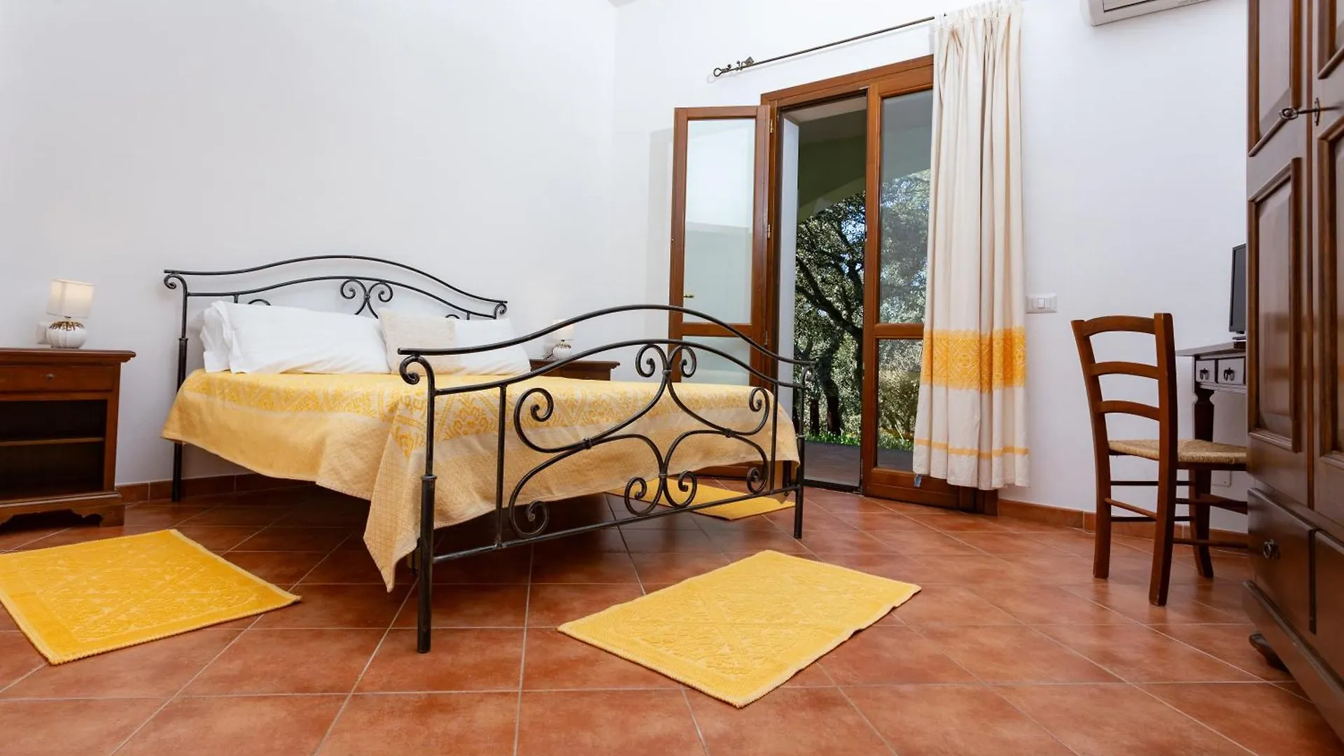 Monte Pirastru Guest House Nughedu di San Nicolo 0*,
